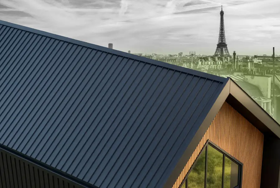 Couverture La Parisienne et bardage bois